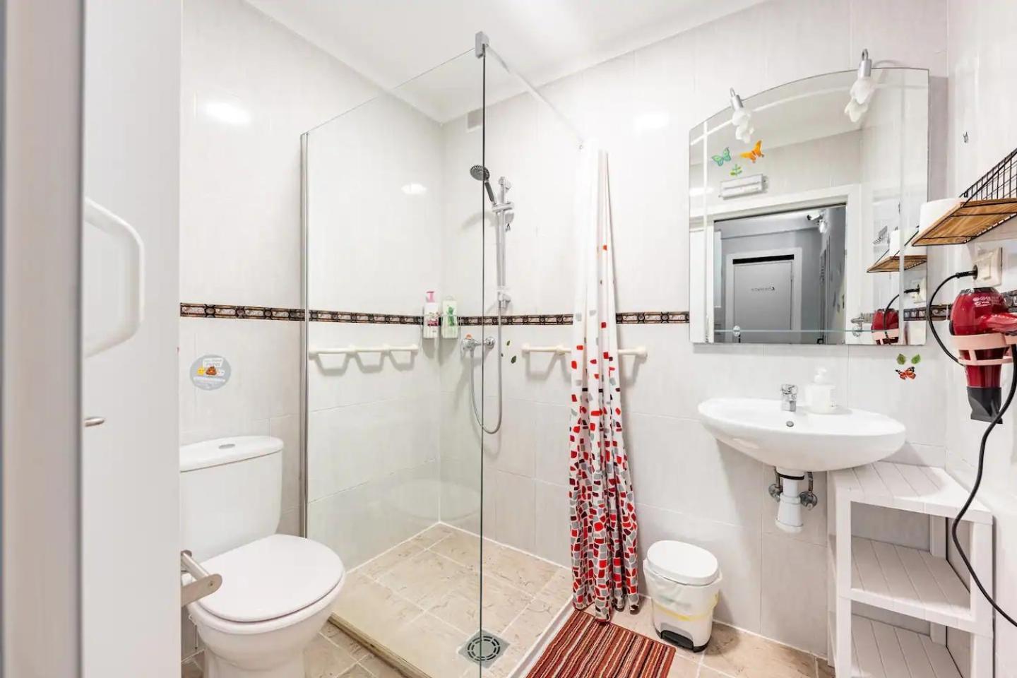Family House Gijon Βίλα Εξωτερικό φωτογραφία
