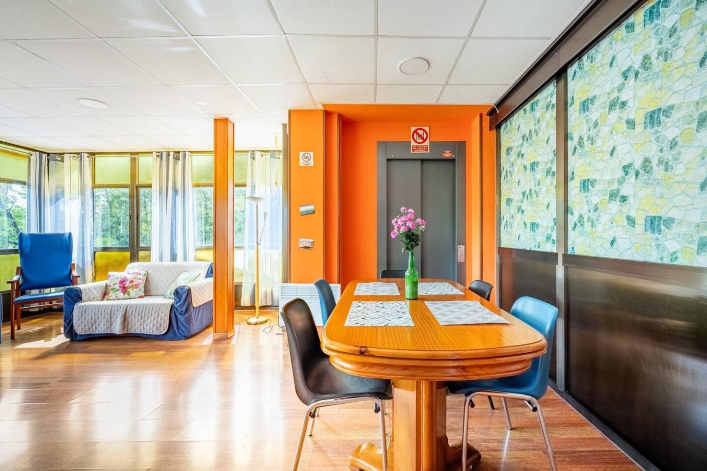 Family House Gijon Βίλα Εξωτερικό φωτογραφία