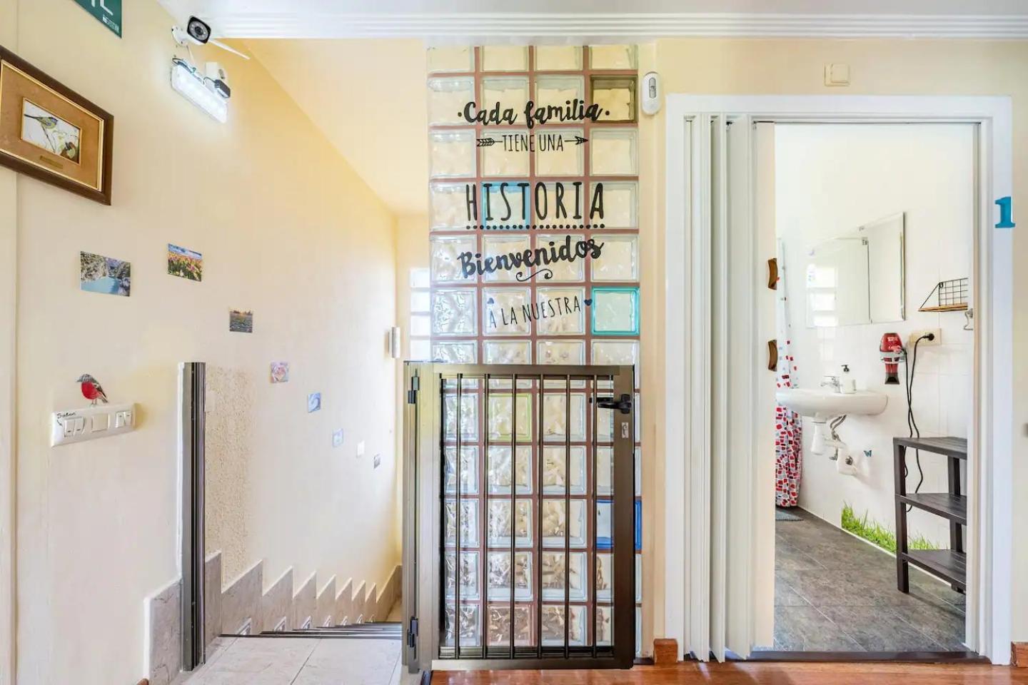 Family House Gijon Βίλα Εξωτερικό φωτογραφία