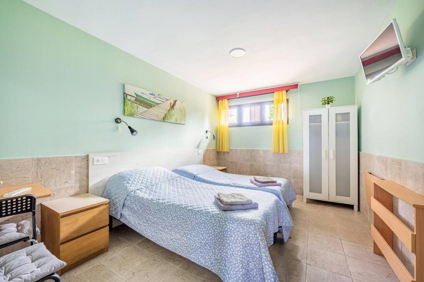 Family House Gijon Βίλα Εξωτερικό φωτογραφία