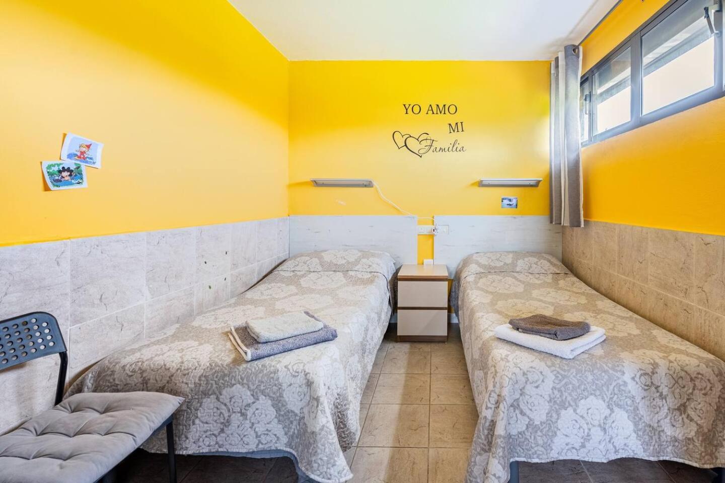 Family House Gijon Βίλα Εξωτερικό φωτογραφία