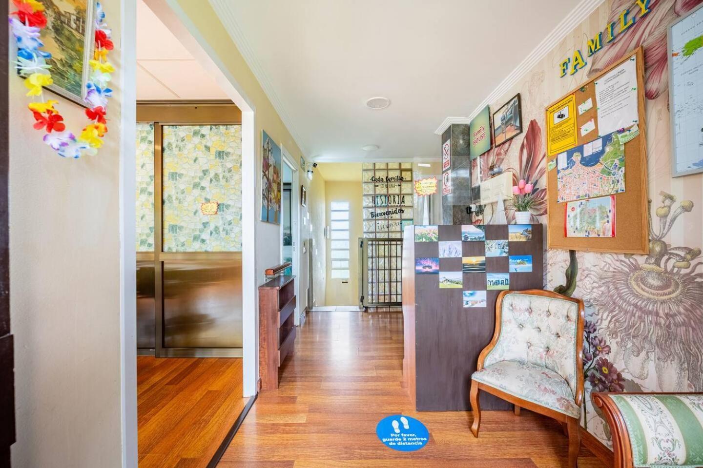 Family House Gijon Βίλα Εξωτερικό φωτογραφία