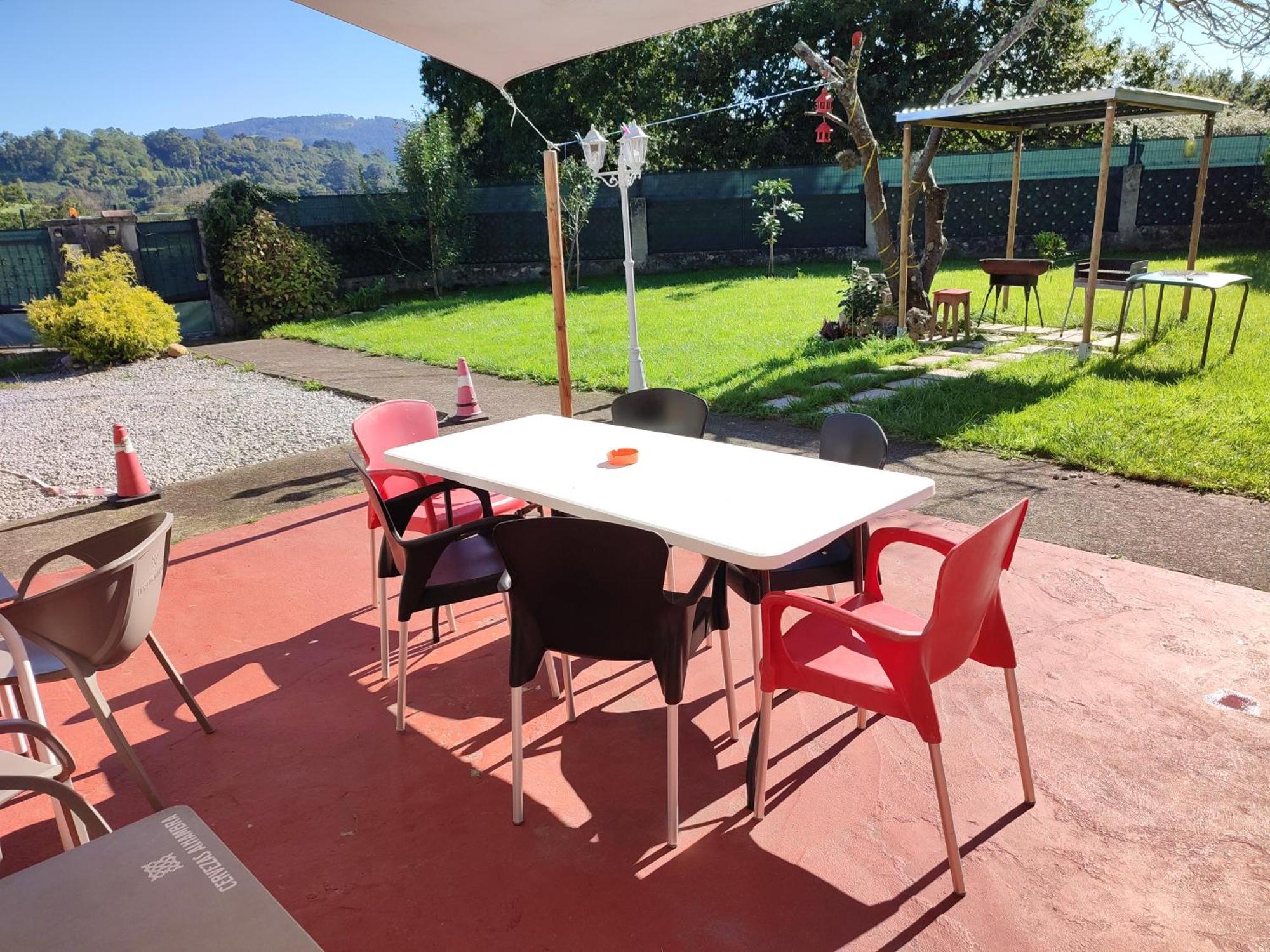 Family House Gijon Βίλα Εξωτερικό φωτογραφία