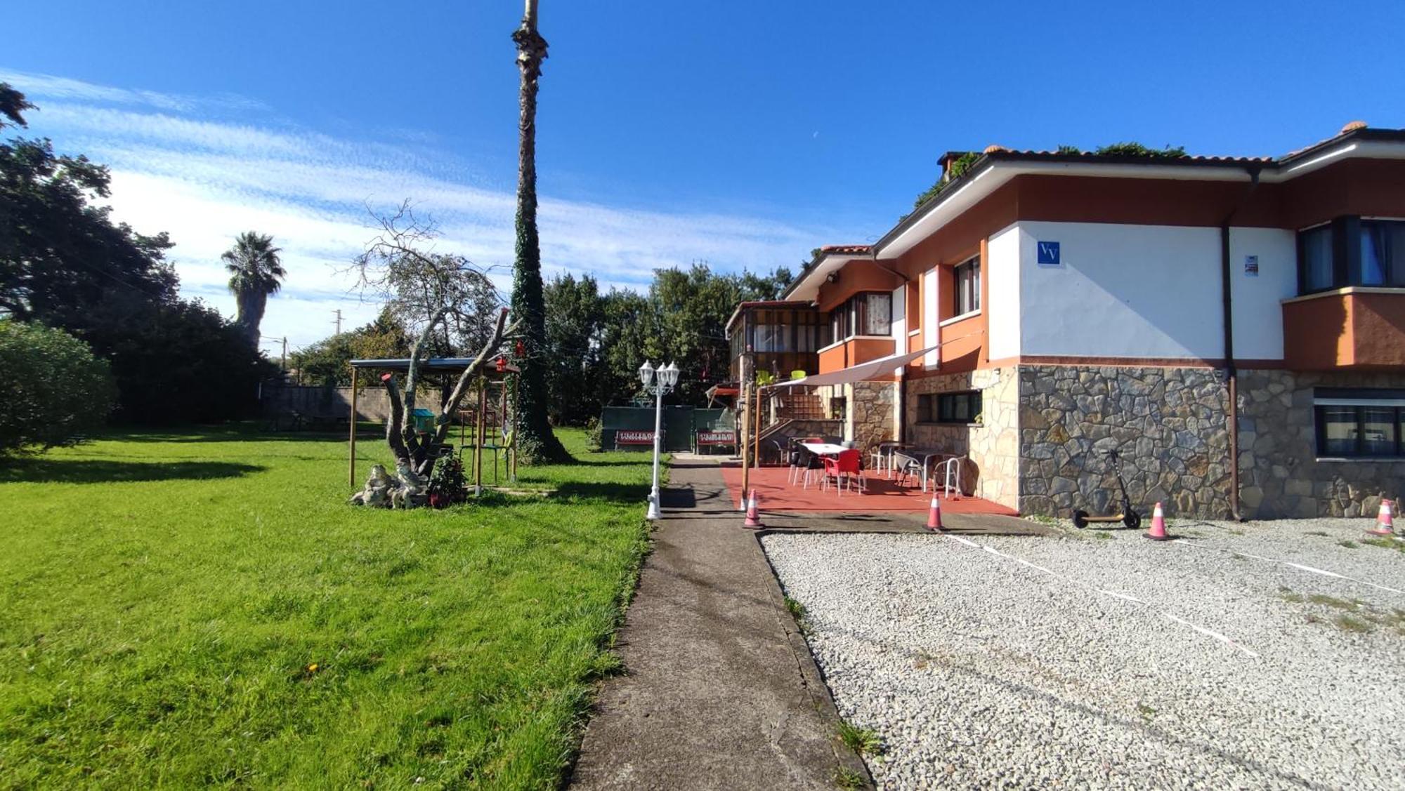 Family House Gijon Βίλα Εξωτερικό φωτογραφία